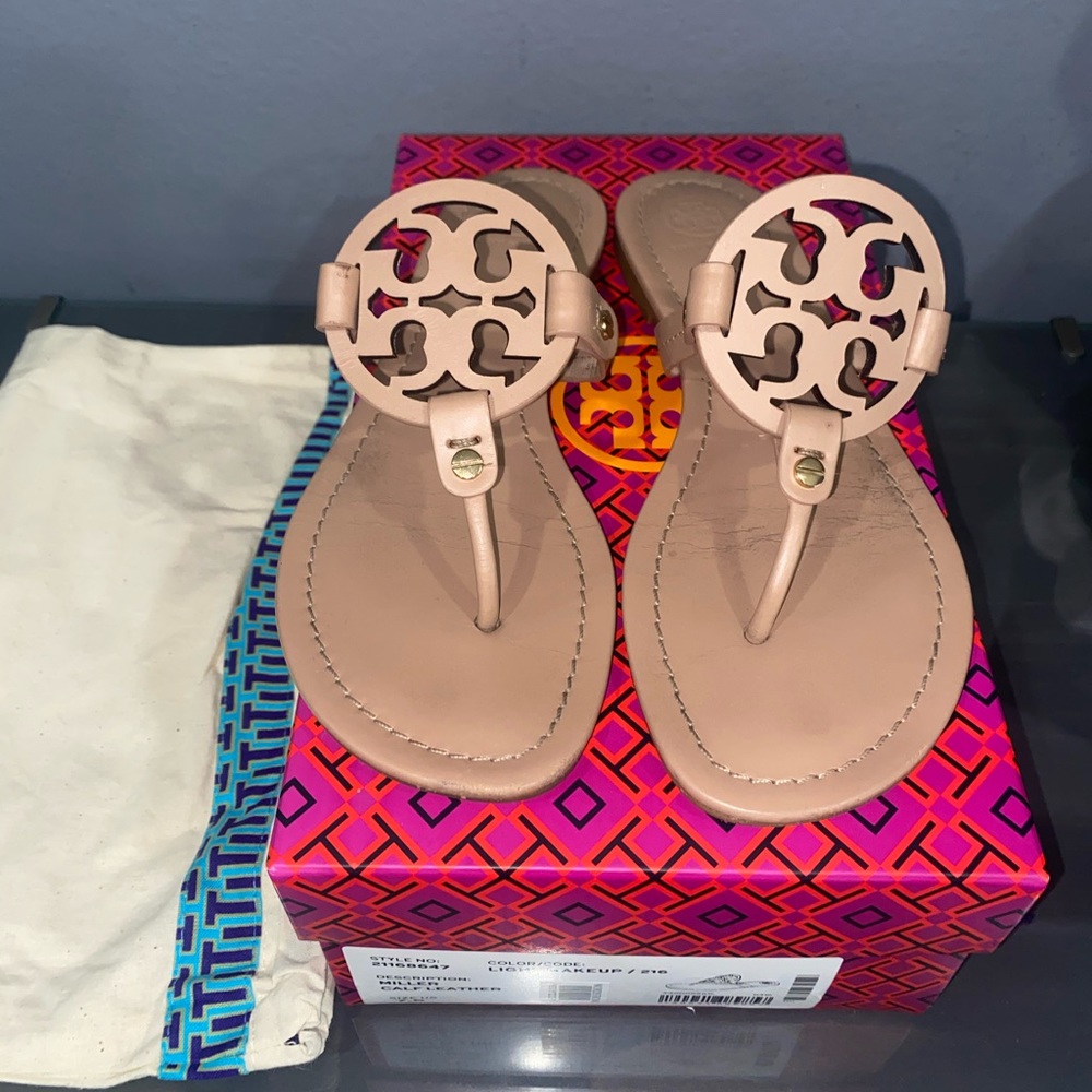 Tori Burch Miller sandals color: tan size 7.5